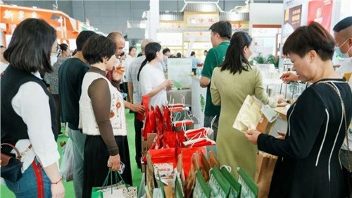 農(nóng)博現(xiàn)場(chǎng)丨連續(xù)24屆參展，這家茶企還能玩出什么花樣？